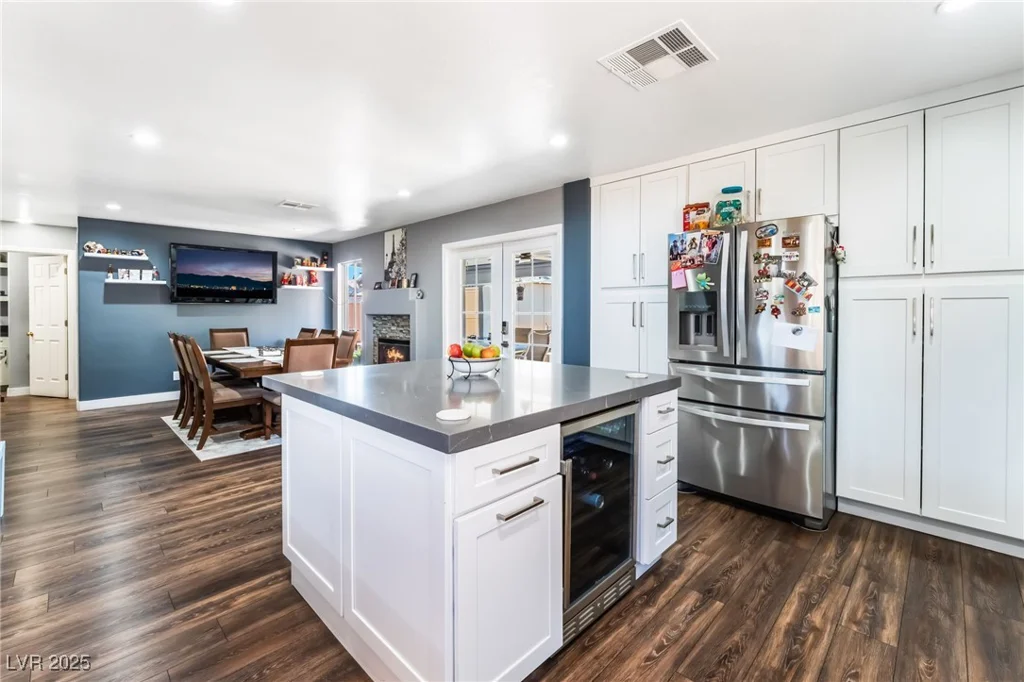 6311 American Beauty, Las Vegas, NV 89142