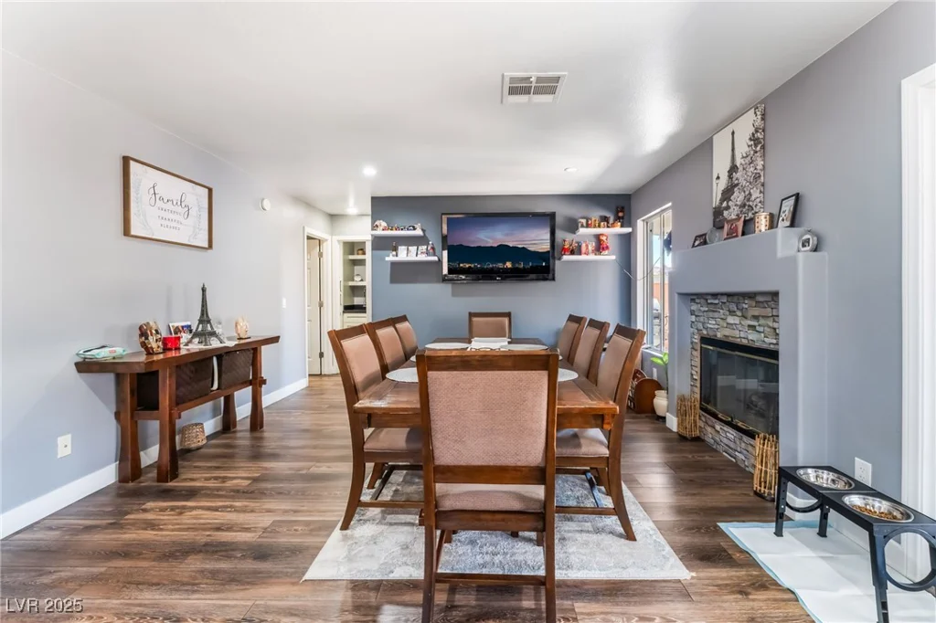 6311 American Beauty, Las Vegas, NV 89142