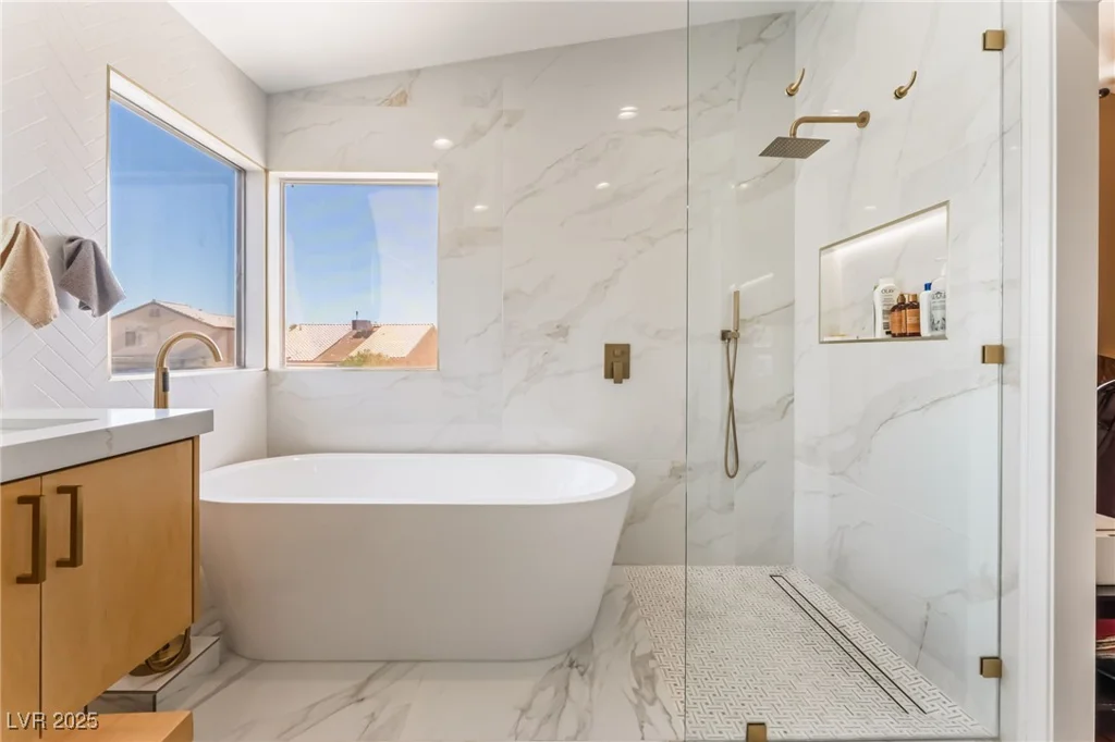 6311 American Beauty, Las Vegas, NV 89142