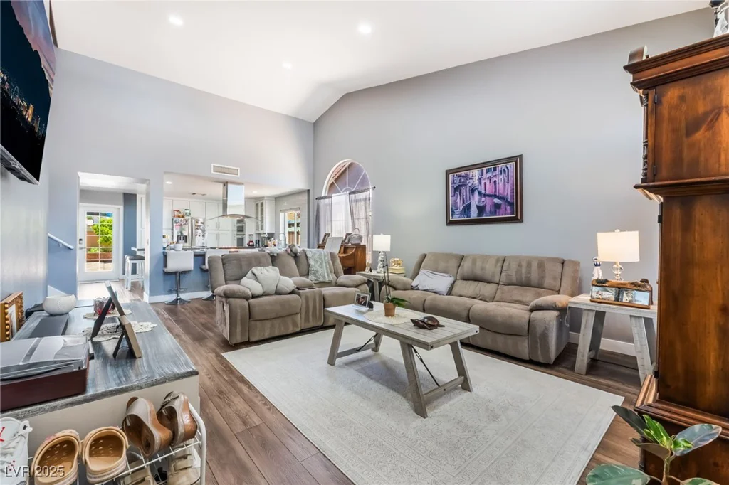 6311 American Beauty, Las Vegas, NV 89142