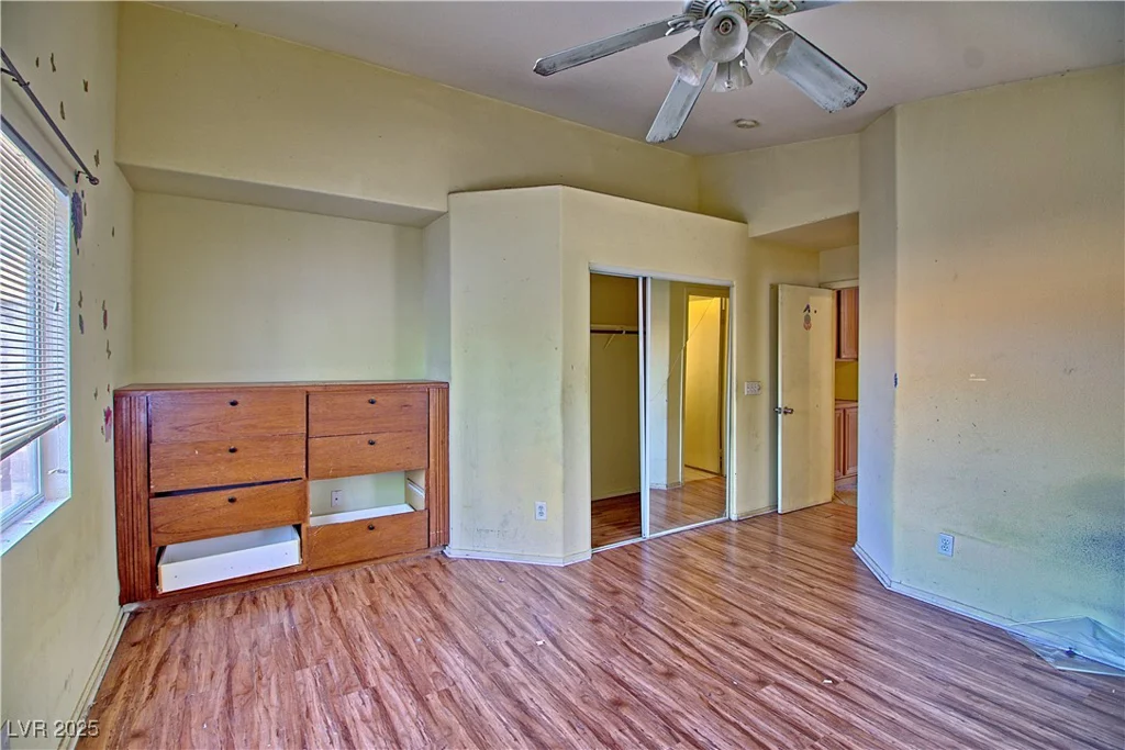 6670 Cinnabar Coast, North Las Vegas, NV 89084