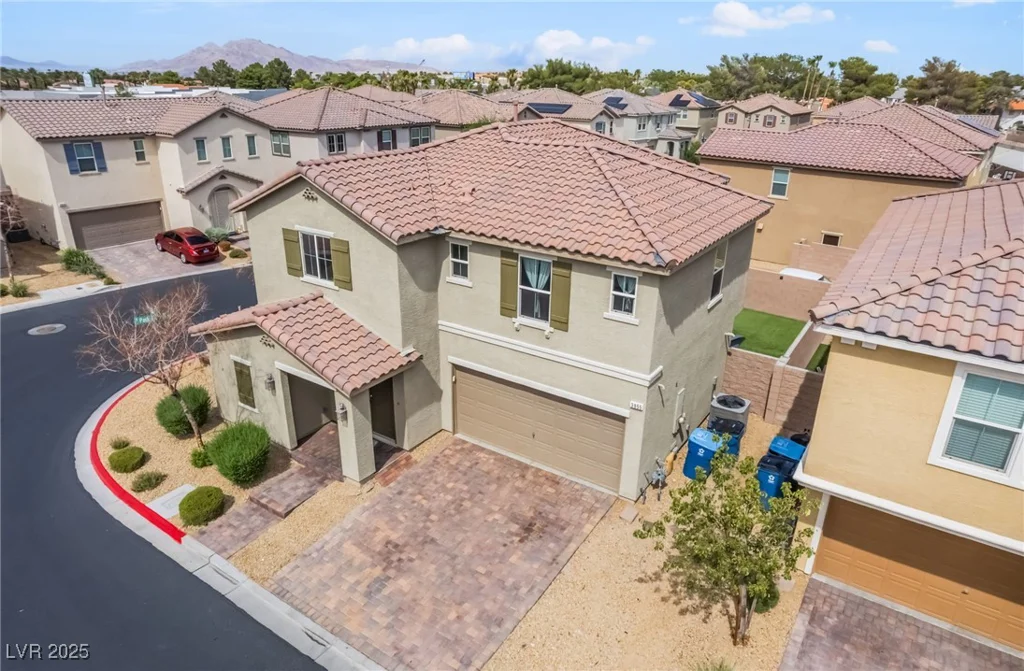 3855 Park Field, Las Vegas, NV 89120