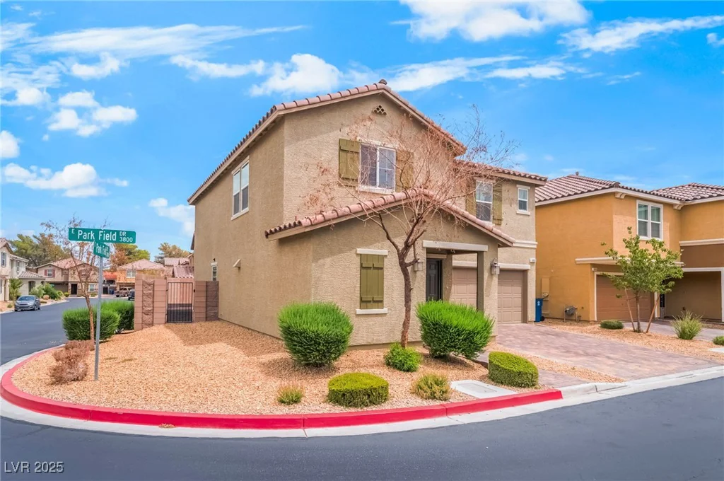 3855 Park Field, Las Vegas, NV 89120