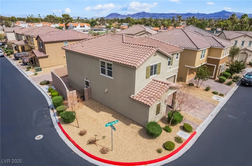 3855 Park Field, Las Vegas, NV 89120