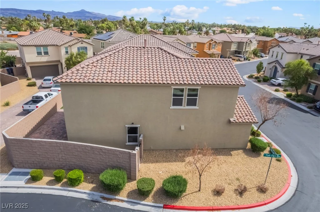 3855 Park Field, Las Vegas, NV 89120