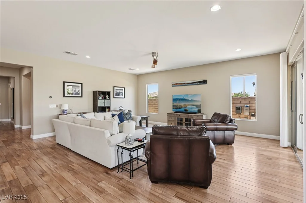 11815 Spadari, Las Vegas, NV 89138