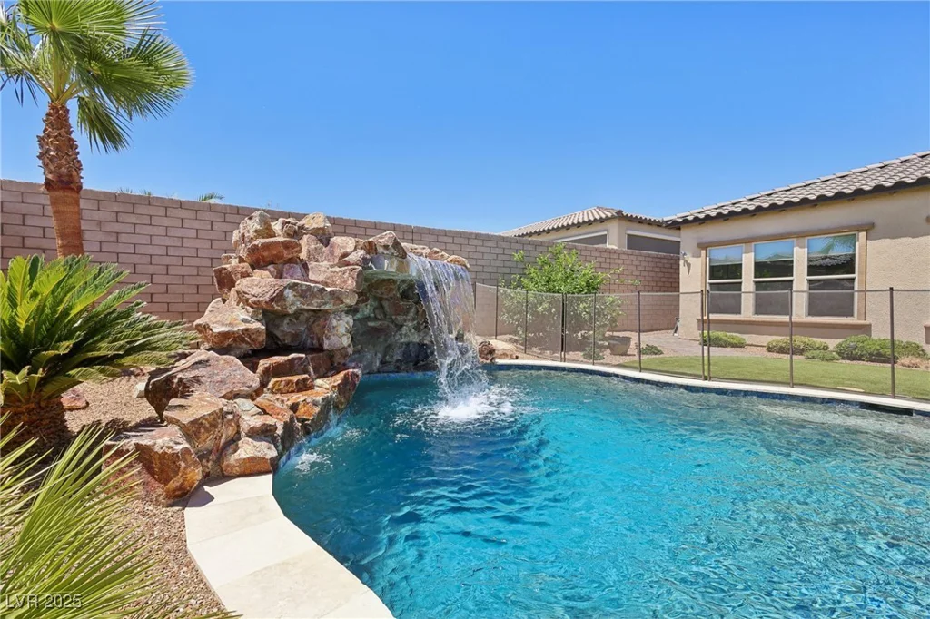 11815 Spadari, Las Vegas, NV 89138