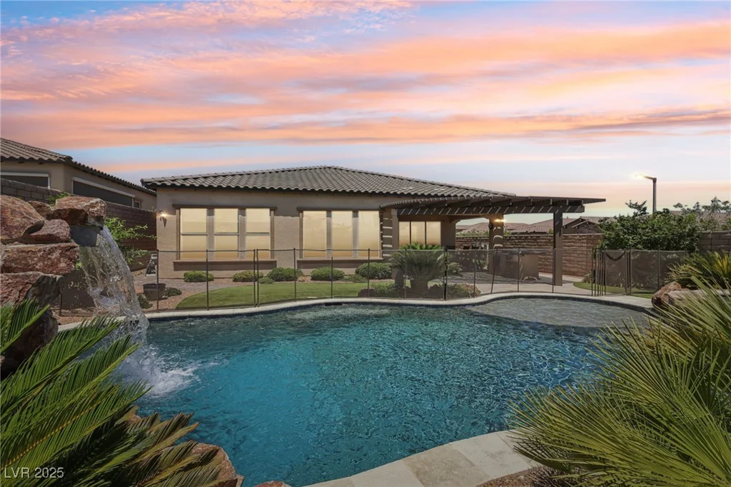 11815 Spadari, Las Vegas, NV 89138