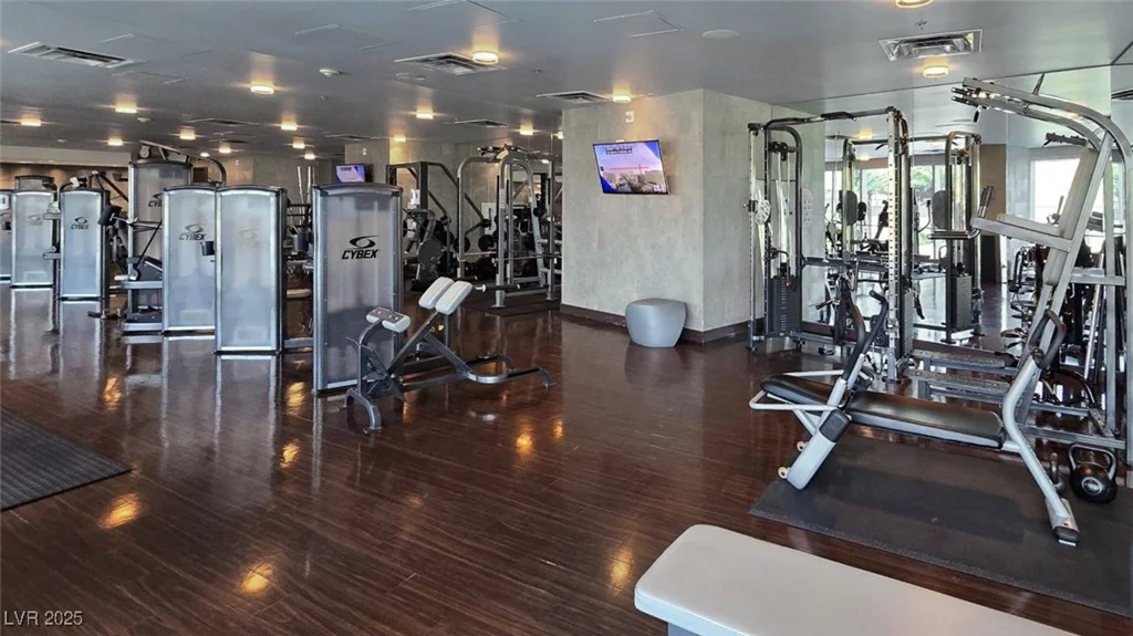 4471 Dean Martin, Las Vegas, NV 89103