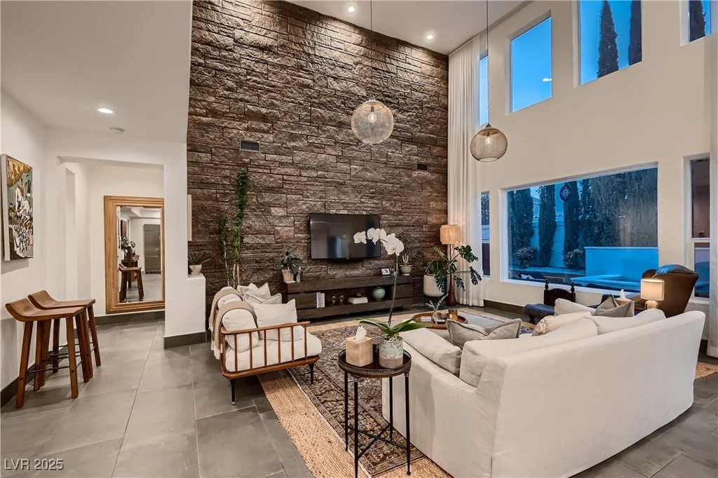 7920 Castellon, Las Vegas, NV 89128