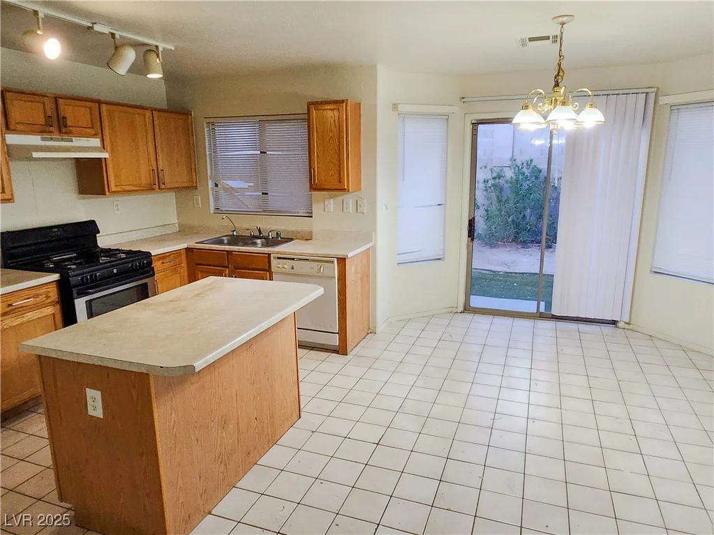 2670 Early Vista, Las Vegas, NV 89142