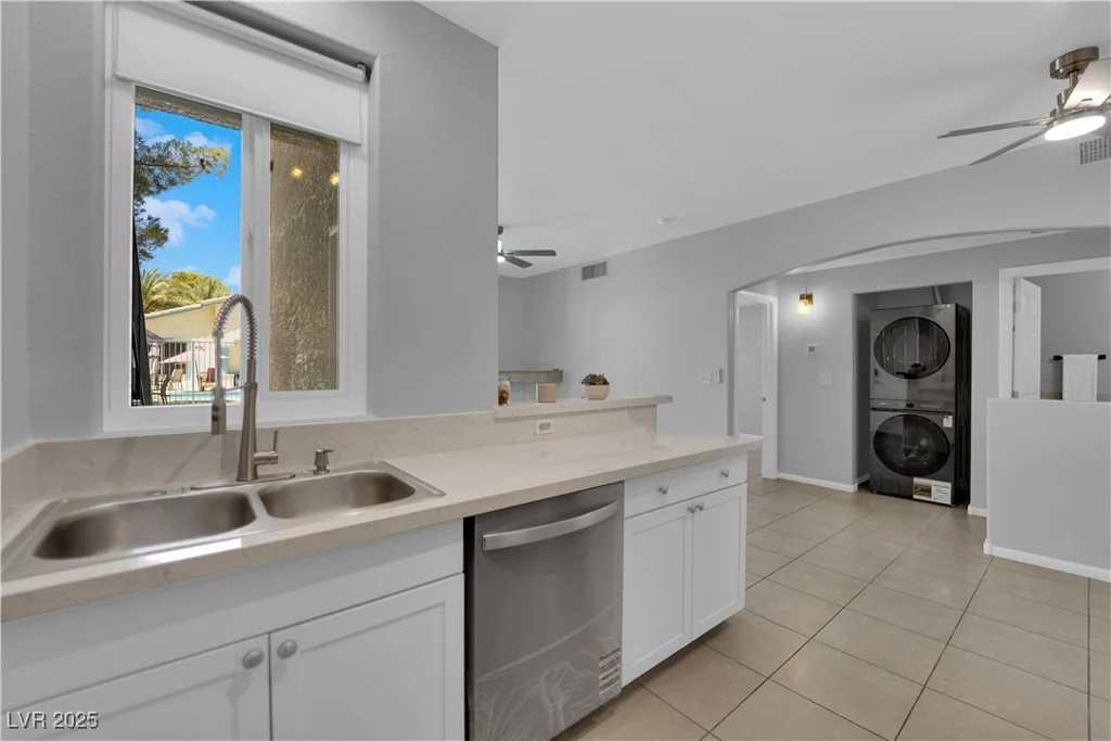 4960 Harrison, Las Vegas, NV 89120