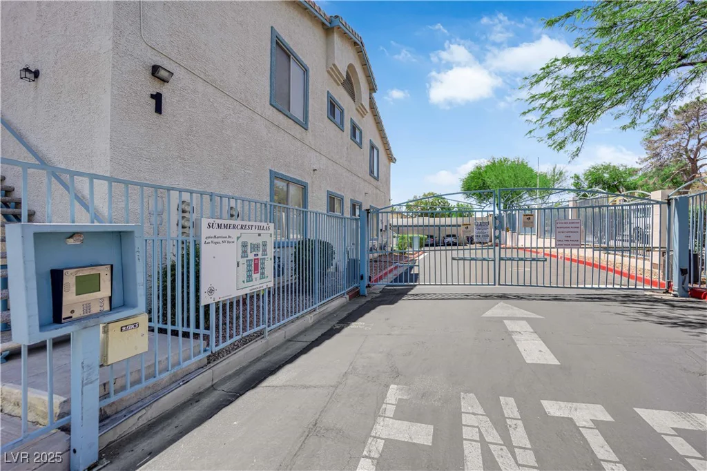 4960 Harrison, Las Vegas, NV 89120