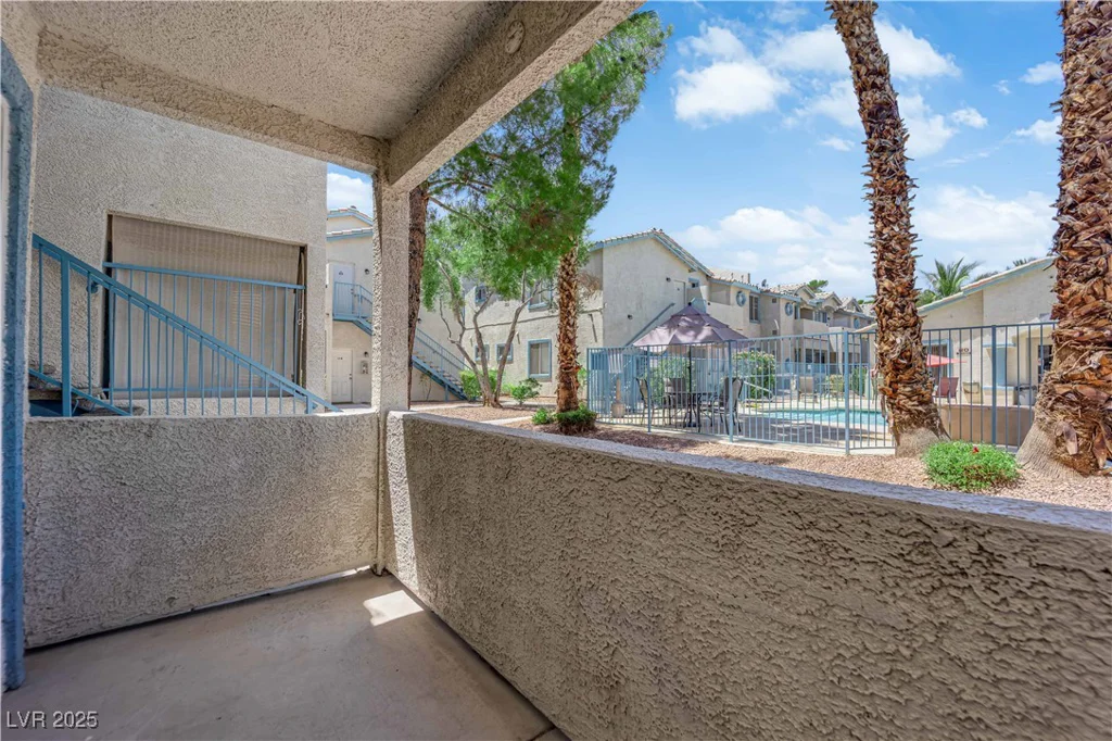 4960 Harrison, Las Vegas, NV 89120