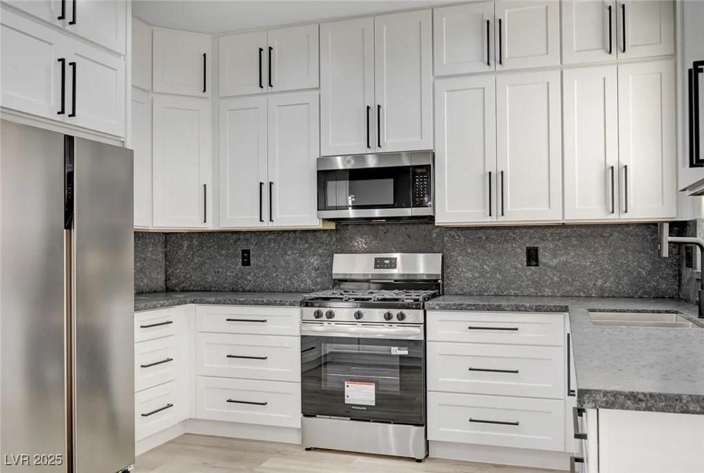 10544 Cedar Run, Las Vegas, NV 89135