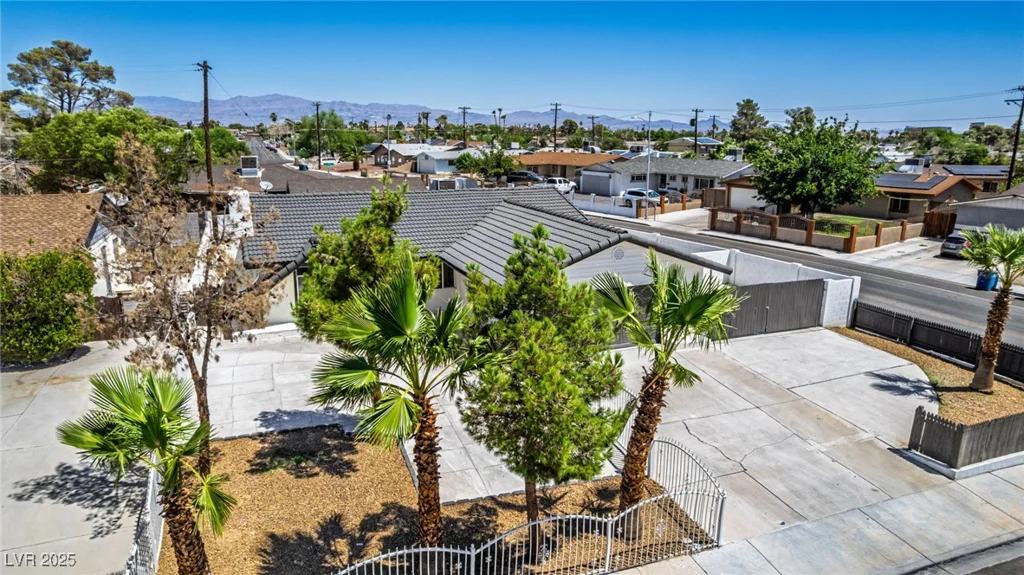 4000 El Camino, Las Vegas, NV 89102