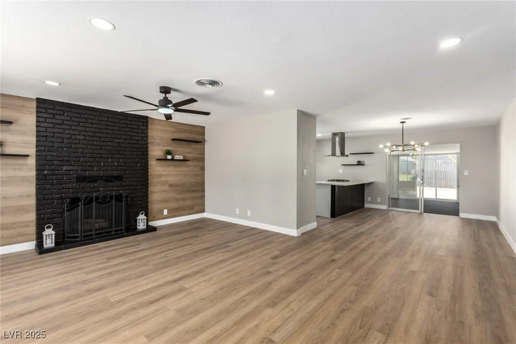 4000 El Camino, Las Vegas, NV 89102