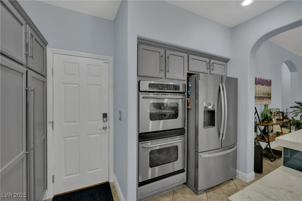 10265 Wolves Den, Las Vegas, NV 89178