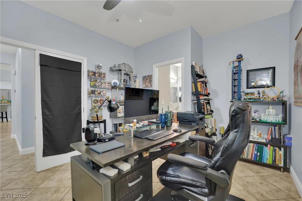 10265 Wolves Den, Las Vegas, NV 89178