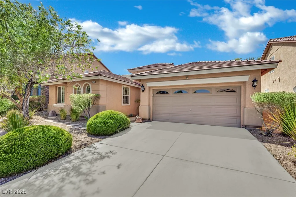 10265 Wolves Den, Las Vegas, NV 89178