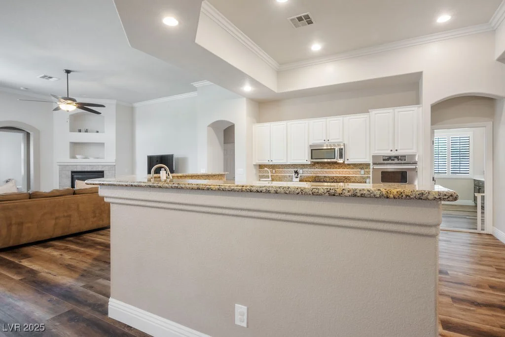 2012 Poetry, Henderson, NV 89052