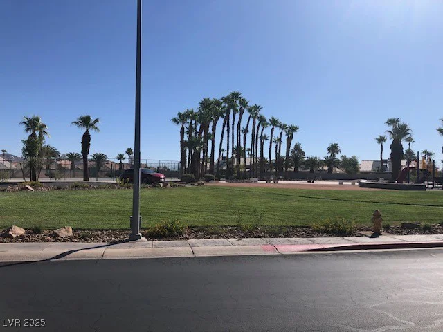 4723 Carefree, Las Vegas, NV 89122