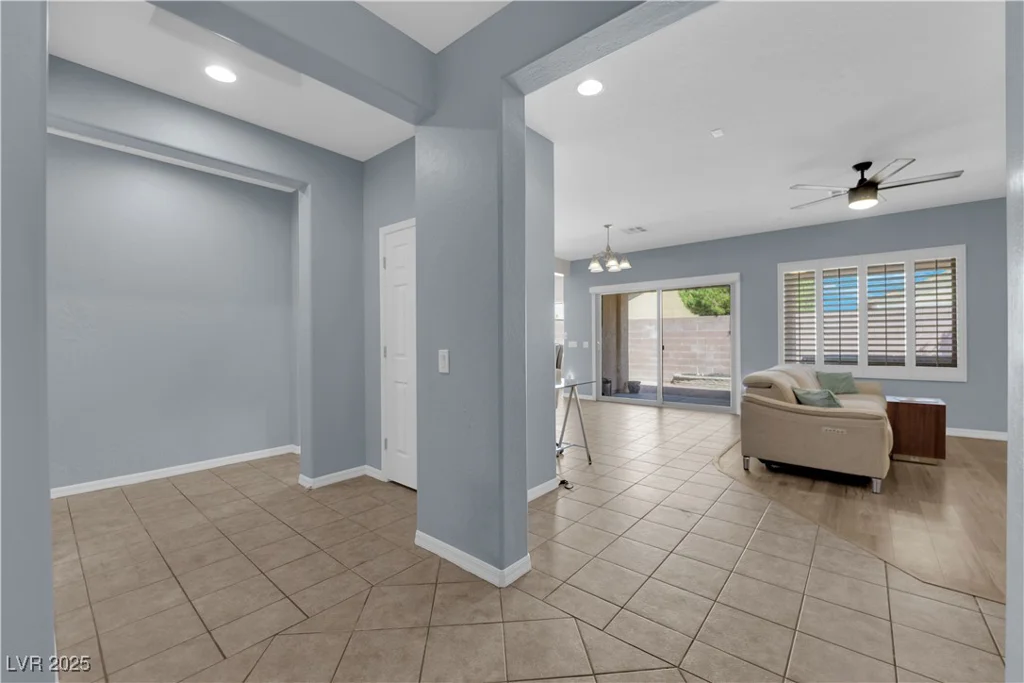 3854 Galiceno, Las Vegas, NV 89122