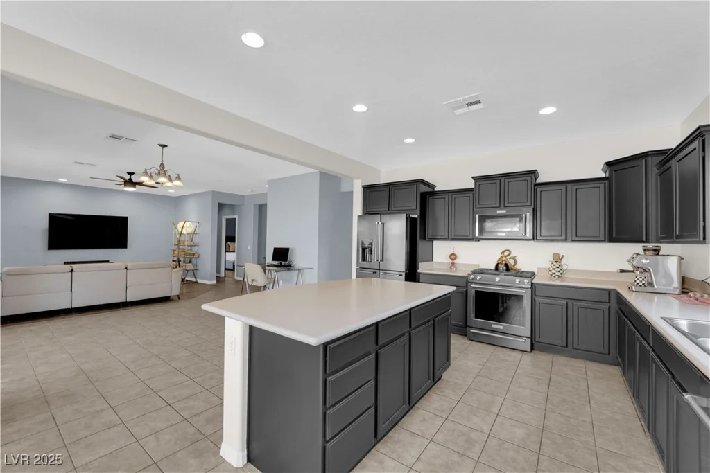 3854 Galiceno, Las Vegas, NV 89122