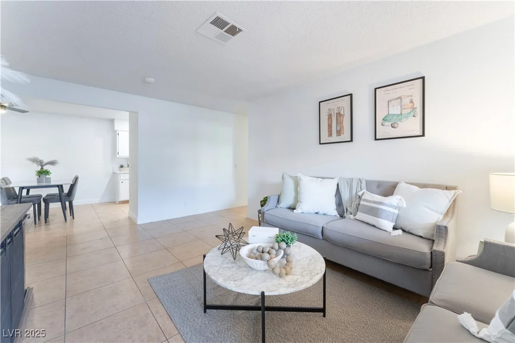 3151 Soaring Gulls, Las Vegas, NV 89128