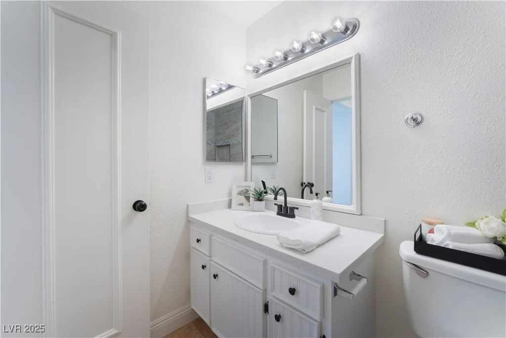 3151 Soaring Gulls, Las Vegas, NV 89128