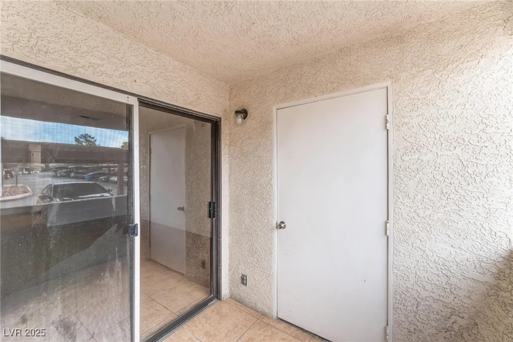 3151 Soaring Gulls, Las Vegas, NV 89128