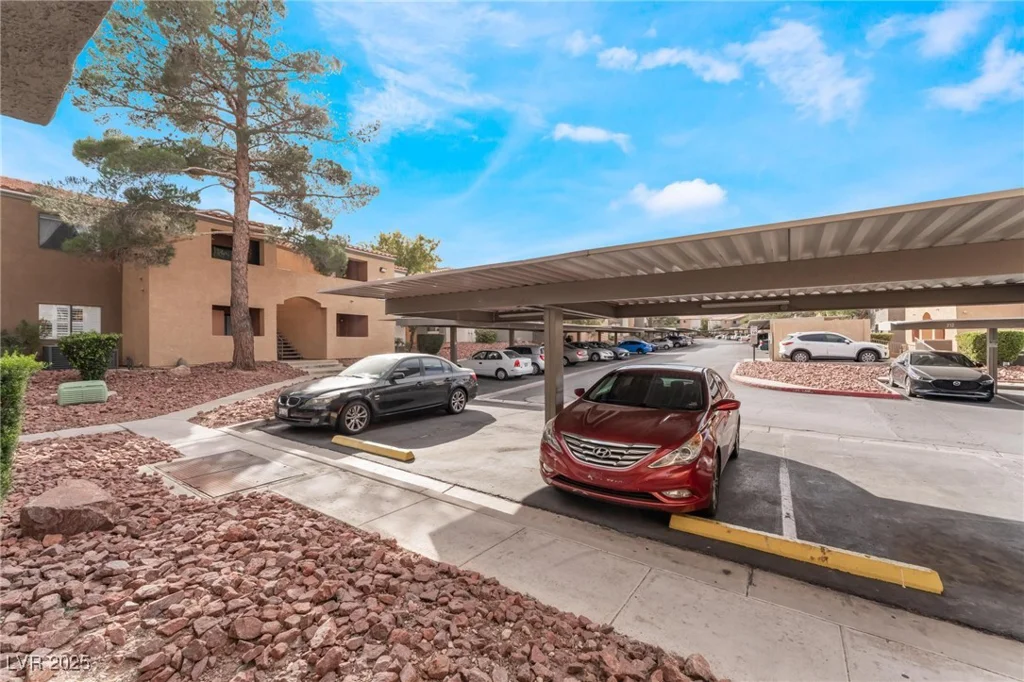 3151 Soaring Gulls, Las Vegas, NV 89128