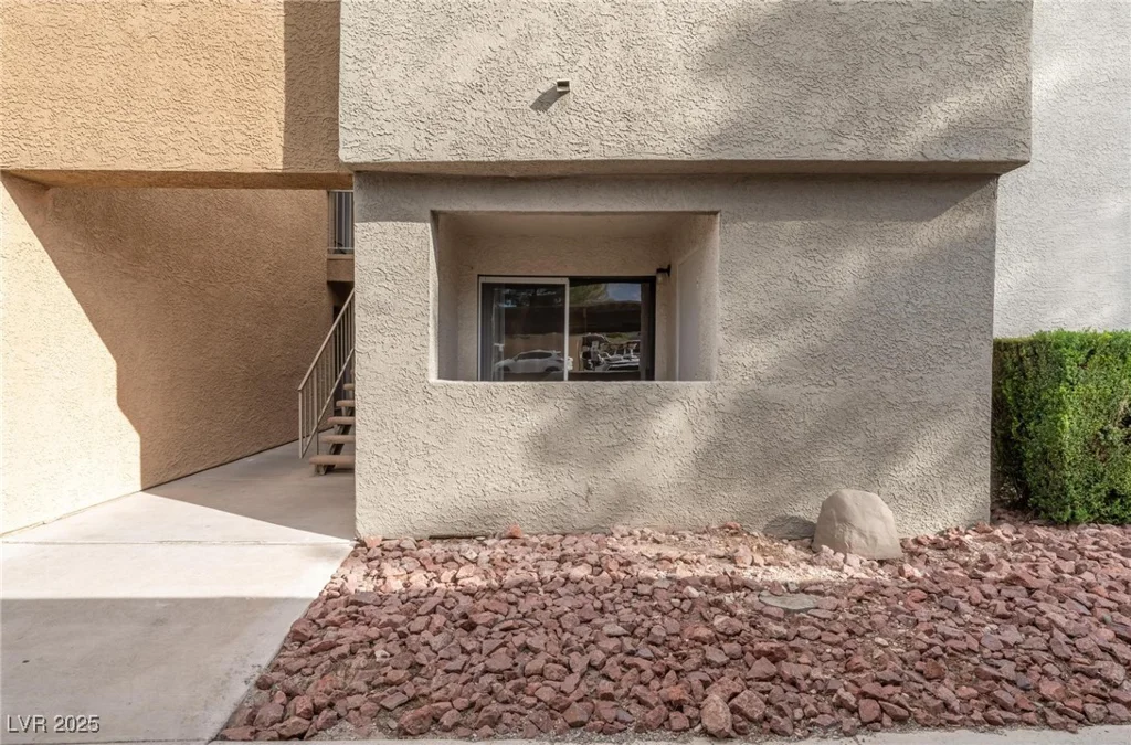 3151 Soaring Gulls, Las Vegas, NV 89128