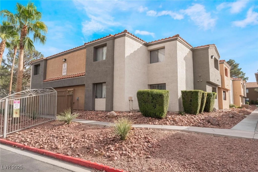 3151 Soaring Gulls, Las Vegas, NV 89128