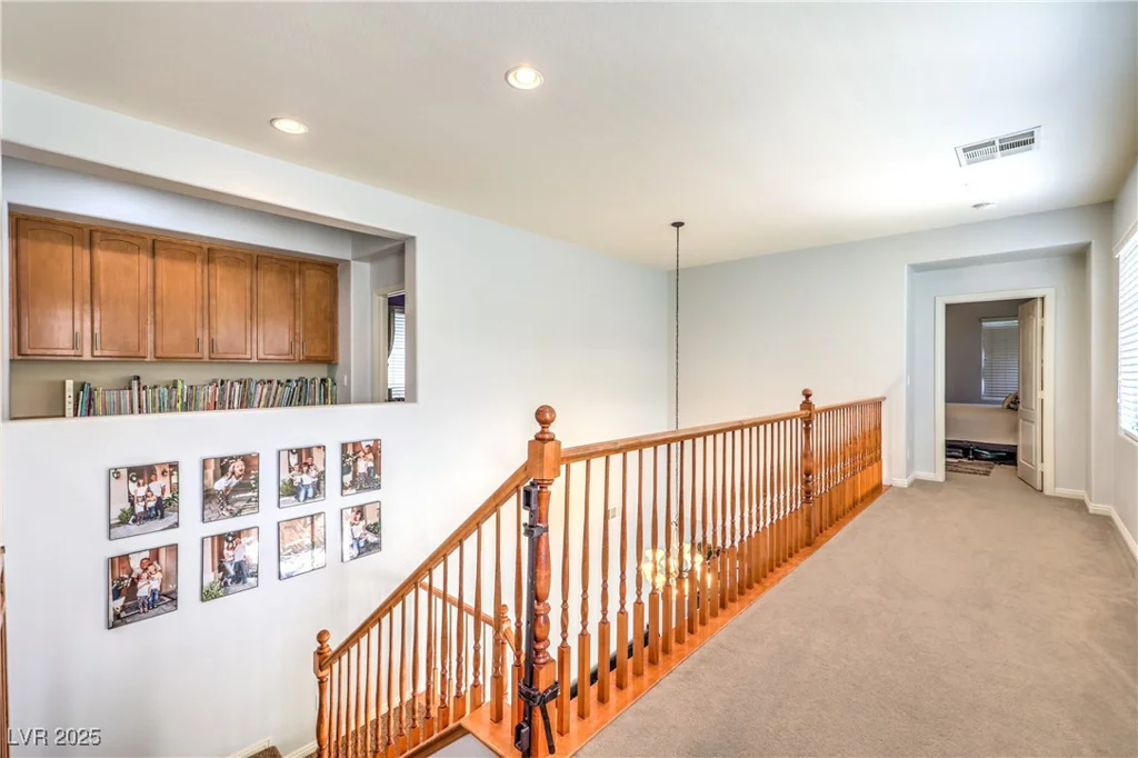 8225 Seven Falls, North Las Vegas, NV 89085