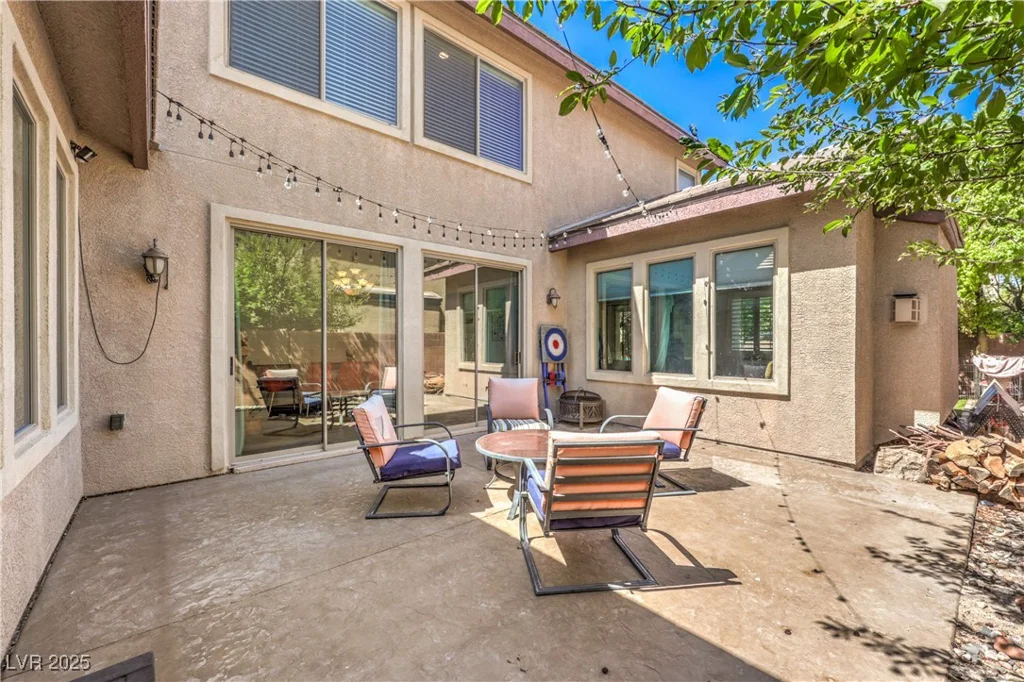 8225 Seven Falls, North Las Vegas, NV 89085
