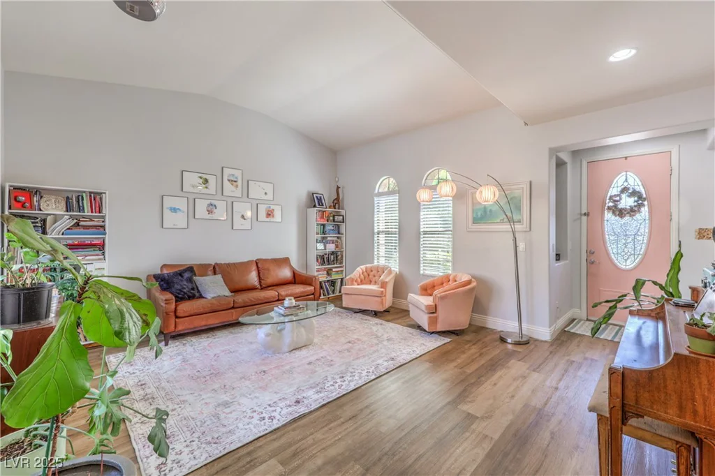 8225 Seven Falls, North Las Vegas, NV 89085