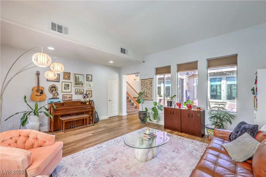 8225 Seven Falls, North Las Vegas, NV 89085