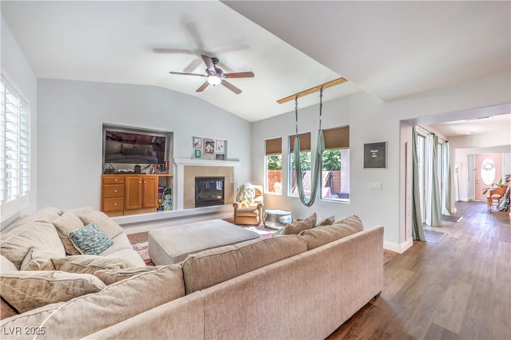 8225 Seven Falls, North Las Vegas, NV 89085