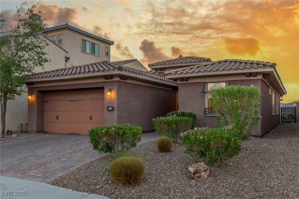 628 Via Colmo, Henderson, NV 89011