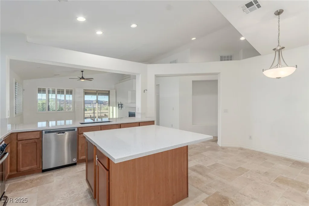 628 Via Colmo, Henderson, NV 89011