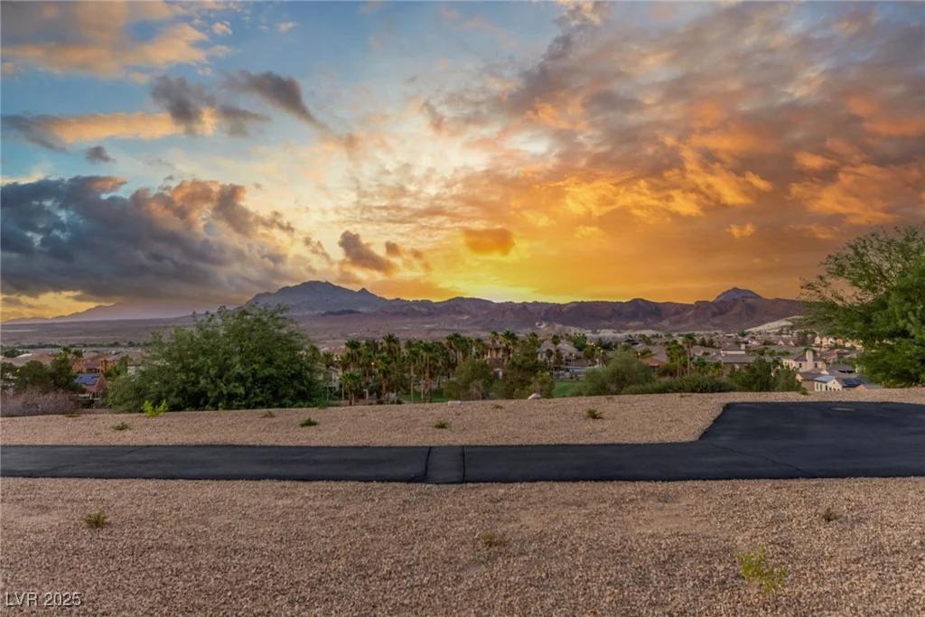 628 Via Colmo, Henderson, NV 89011