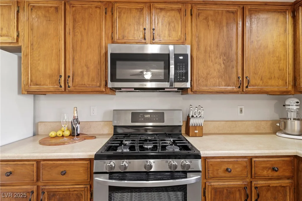 968 Painted Pony, Henderson, NV 89014