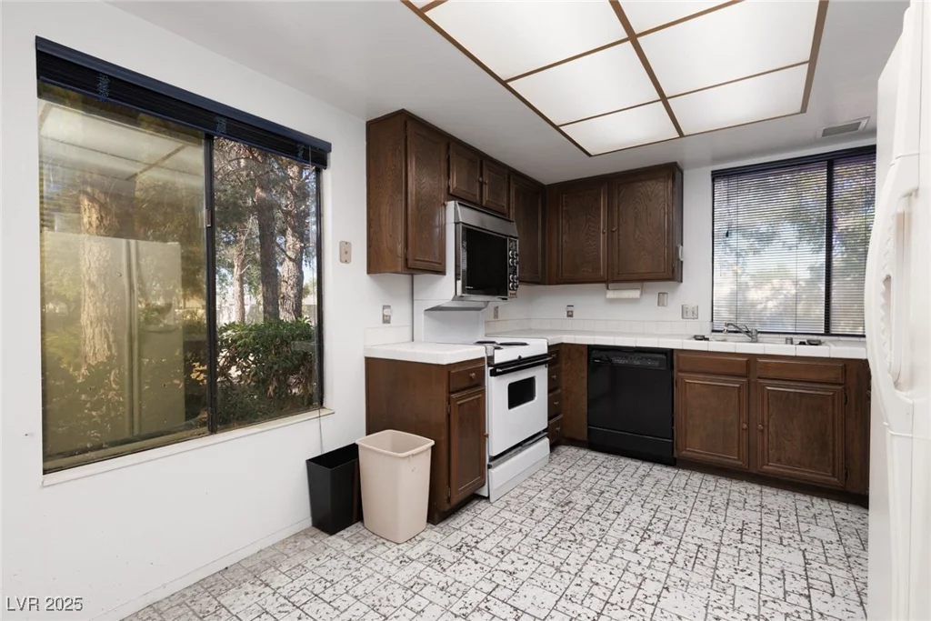 3017 Conquista, Las Vegas, NV 89121