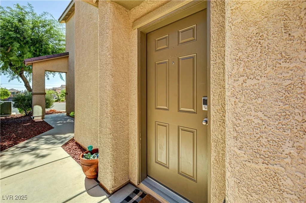7623 Lone Shepherd, Las Vegas, NV 89166