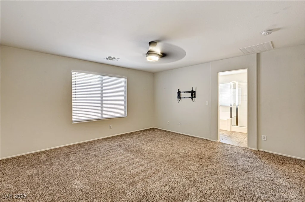 7623 Lone Shepherd, Las Vegas, NV 89166