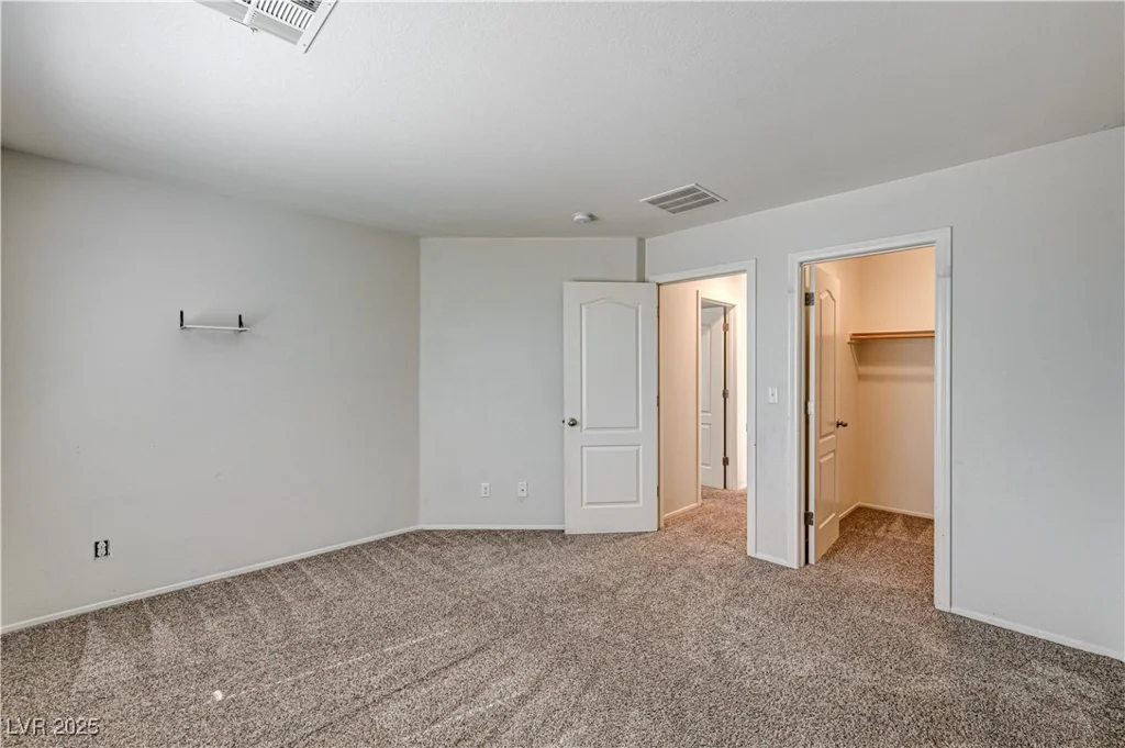 7623 Lone Shepherd, Las Vegas, NV 89166