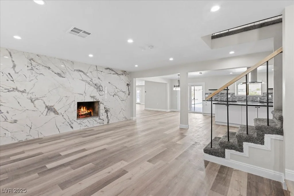 818 Lacy, Las Vegas, NV 89107