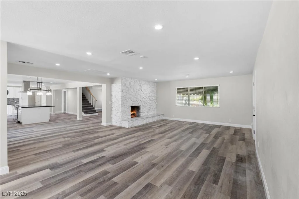 818 Lacy, Las Vegas, NV 89107