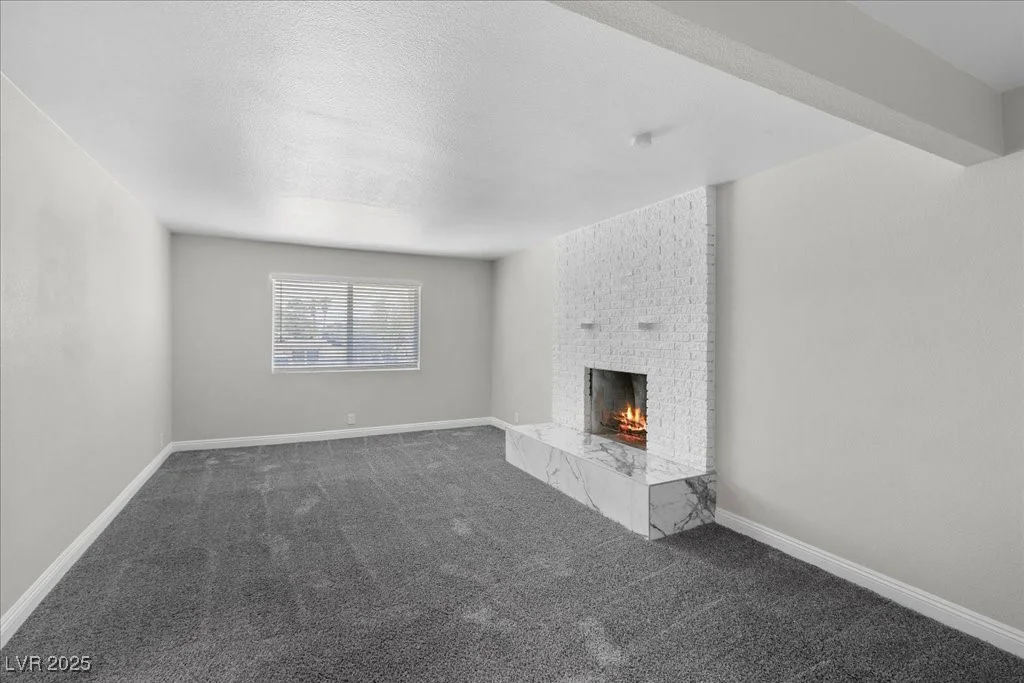 818 Lacy, Las Vegas, NV 89107